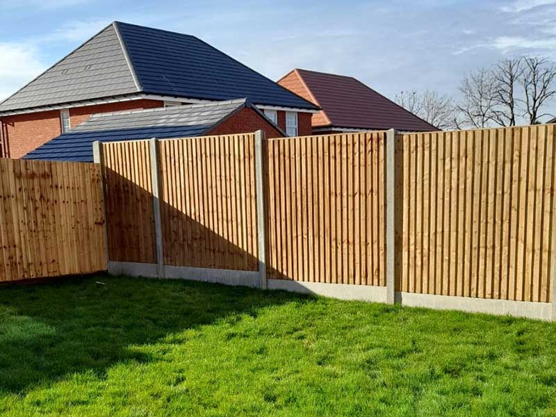 gilks fencing best concrete fencing panels herts beds 2 800x600px