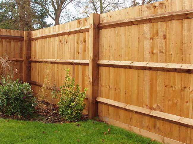 gilks-timber-fencing-herts-beds